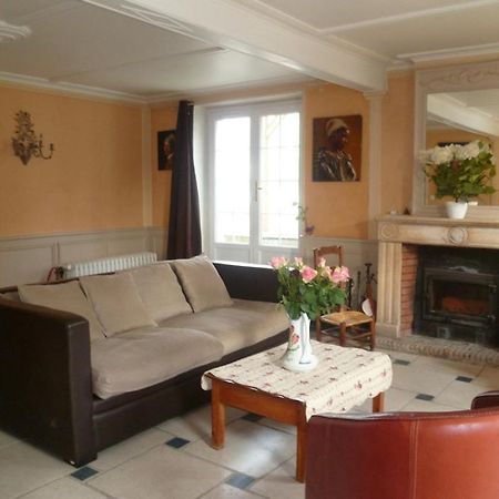 La Tonnelle Fleurie Chambres D'Hotes Sainte-Soulle Exterior photo